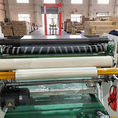 Un buen precio. Película de laminación en frío sin fondo de buena calidad fácil de operar en línea