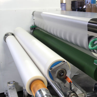 Un buen precio. Lleve su embalaje al siguiente nivel con la película de laminación en frío sin fondo de CPP en línea