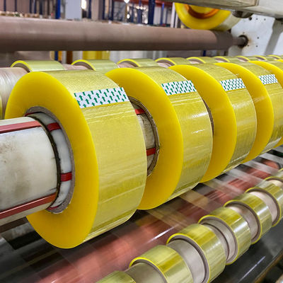 Un buen precio. Cinta adhesiva fuerte e impermeable para embalaje de cartones en línea