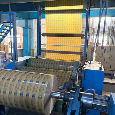 Un buen precio. Impreso de plástico transparente y frágil para embalaje de Bopp Jumbo Roll Manufacturer En línea